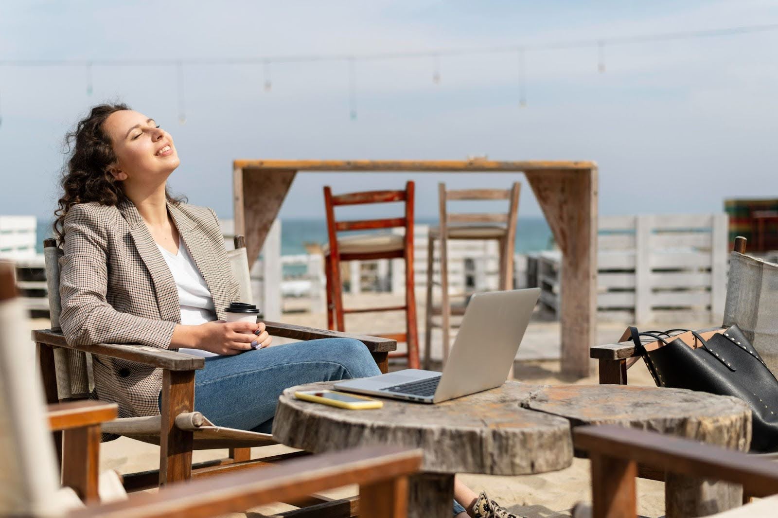 How Panama Is Becoming the Top Choice for Digital Nomads and Business Relocation.