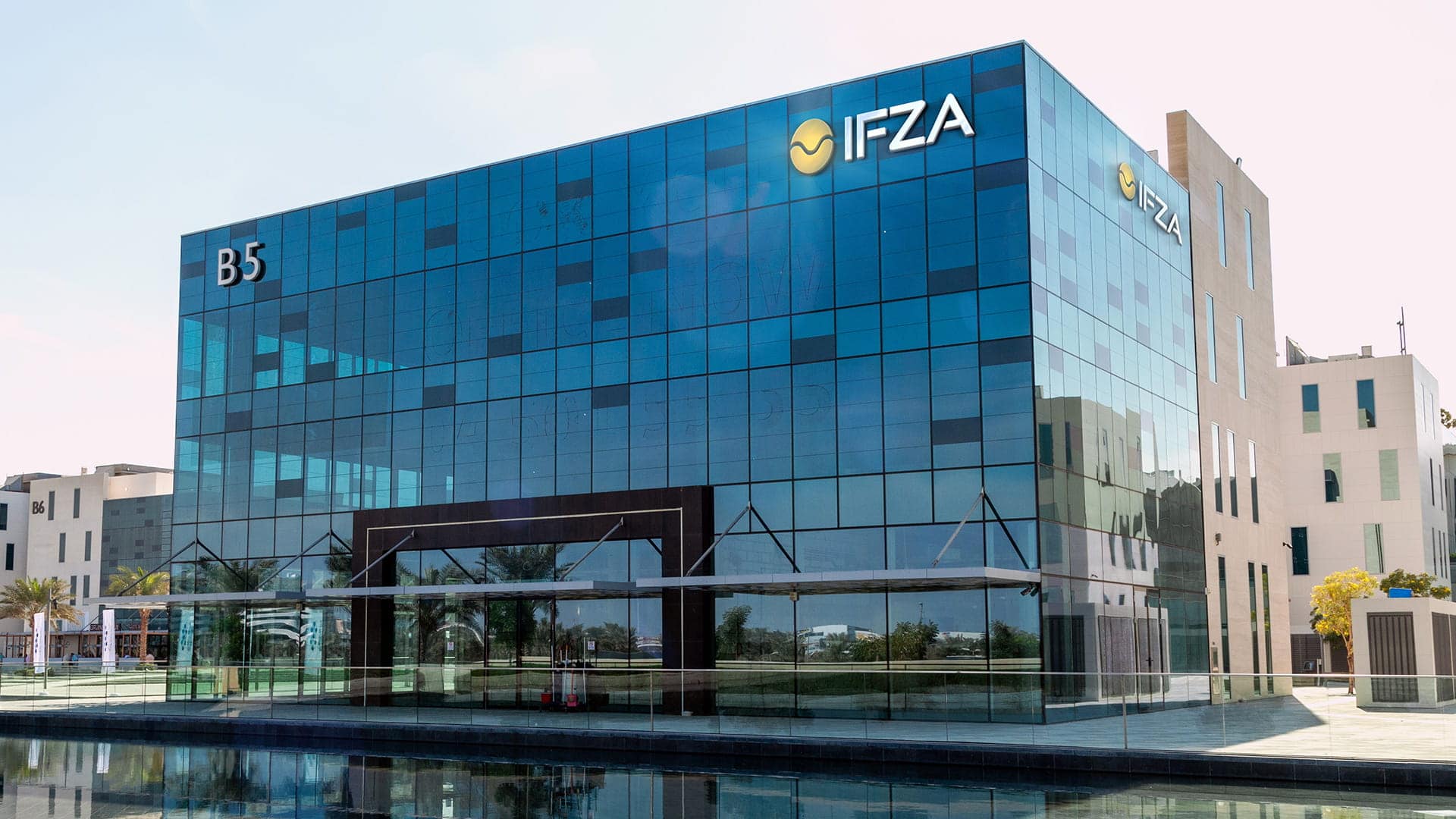Setup your Business in Dubai with IFZA