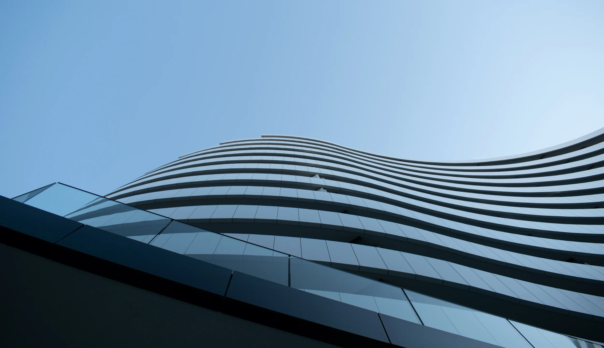 Contact IFZA Dubai to setup your Business